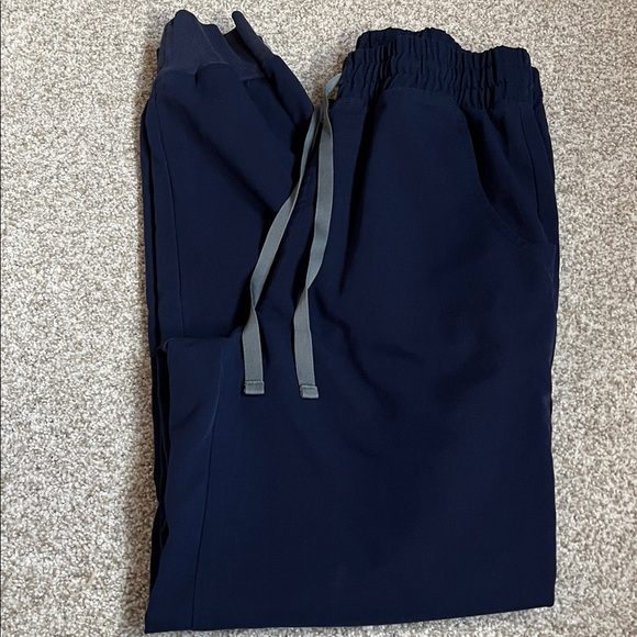 High Waisted Scrub Pants - Picture 2 of 5